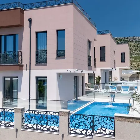 Evianamar Aparthotel Shëngjin