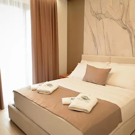 Evianamar Aparthotel *