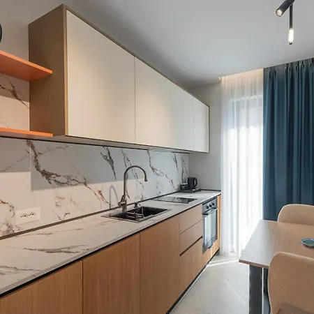 Evianamar Aparthotel