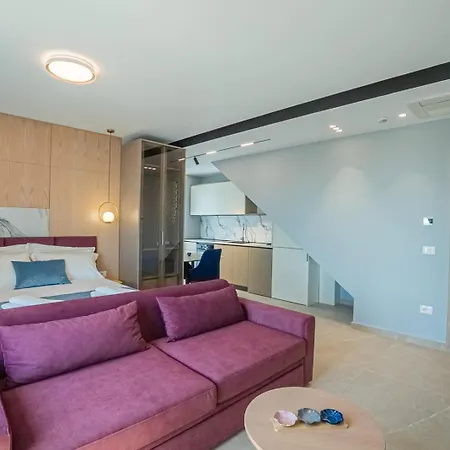Evianamar Shëngjin