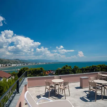 Aparthotel Evianamar *