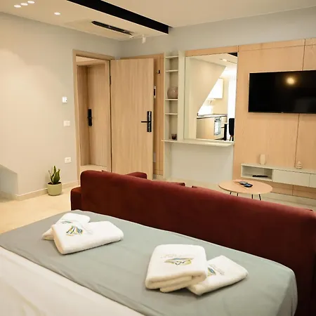 Evianamar Aparthotel